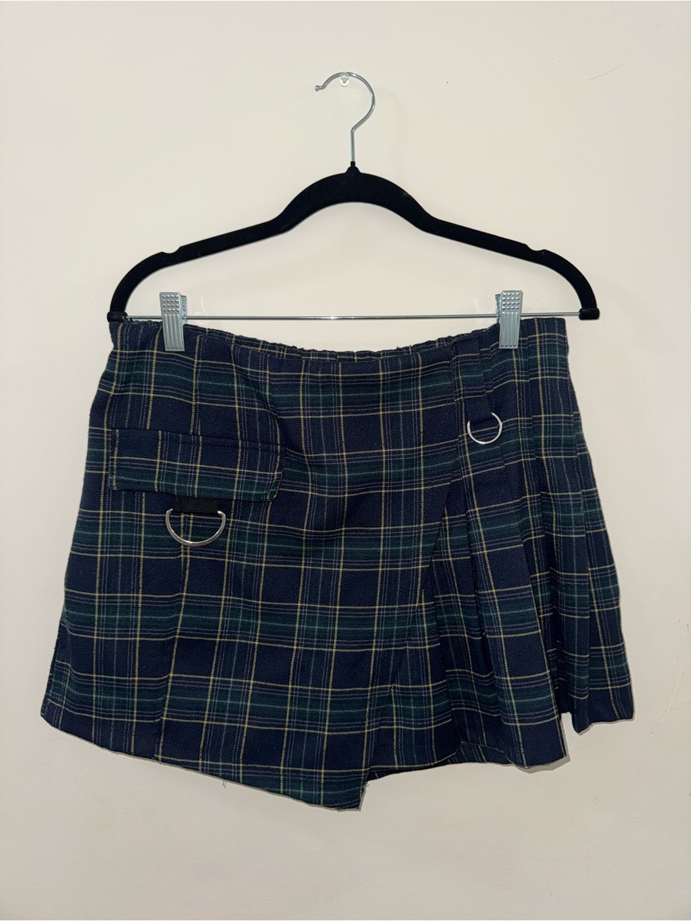 Cali 1850 Plaid Mini Skirt